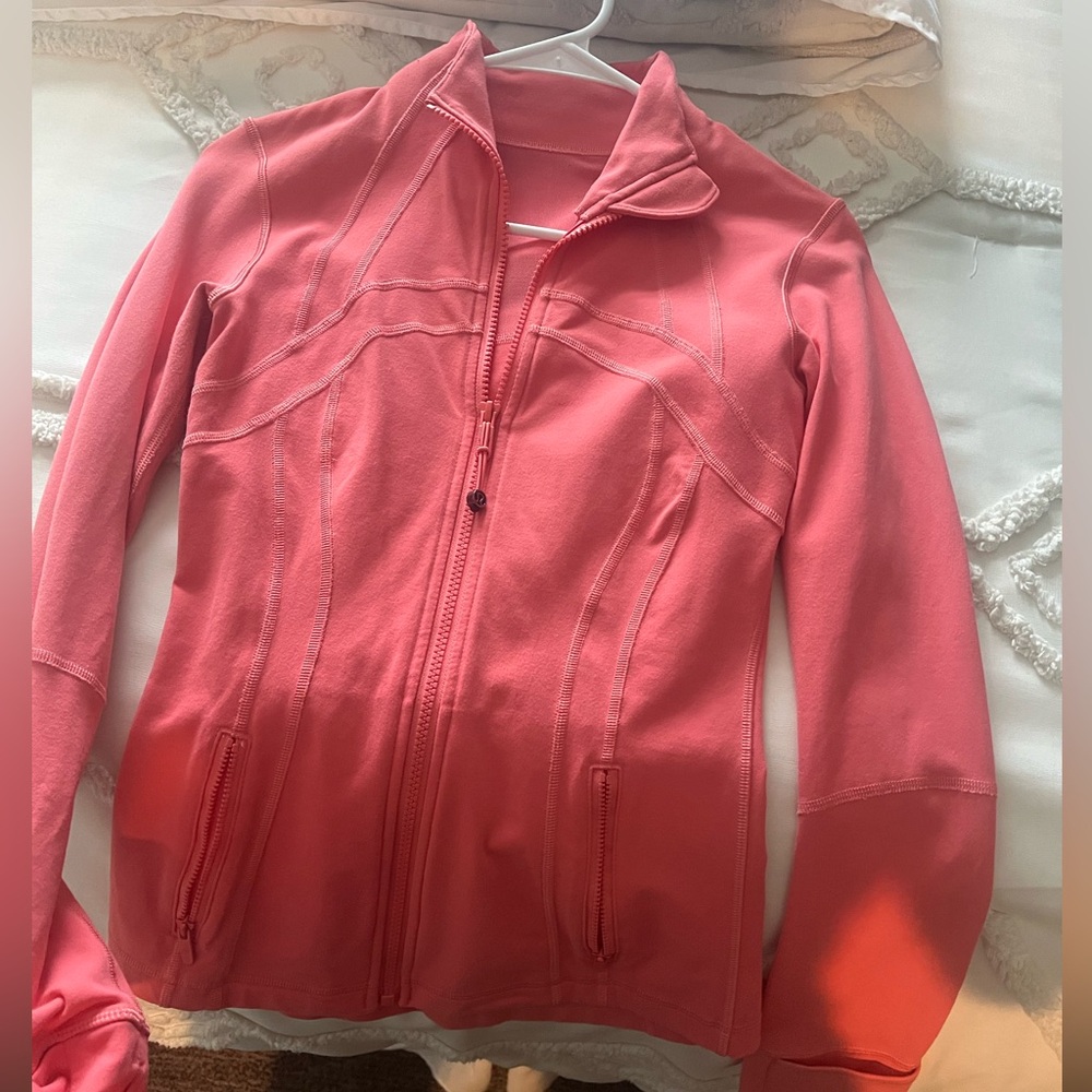 Peach, wonder under define jacket, peach color, size 4
